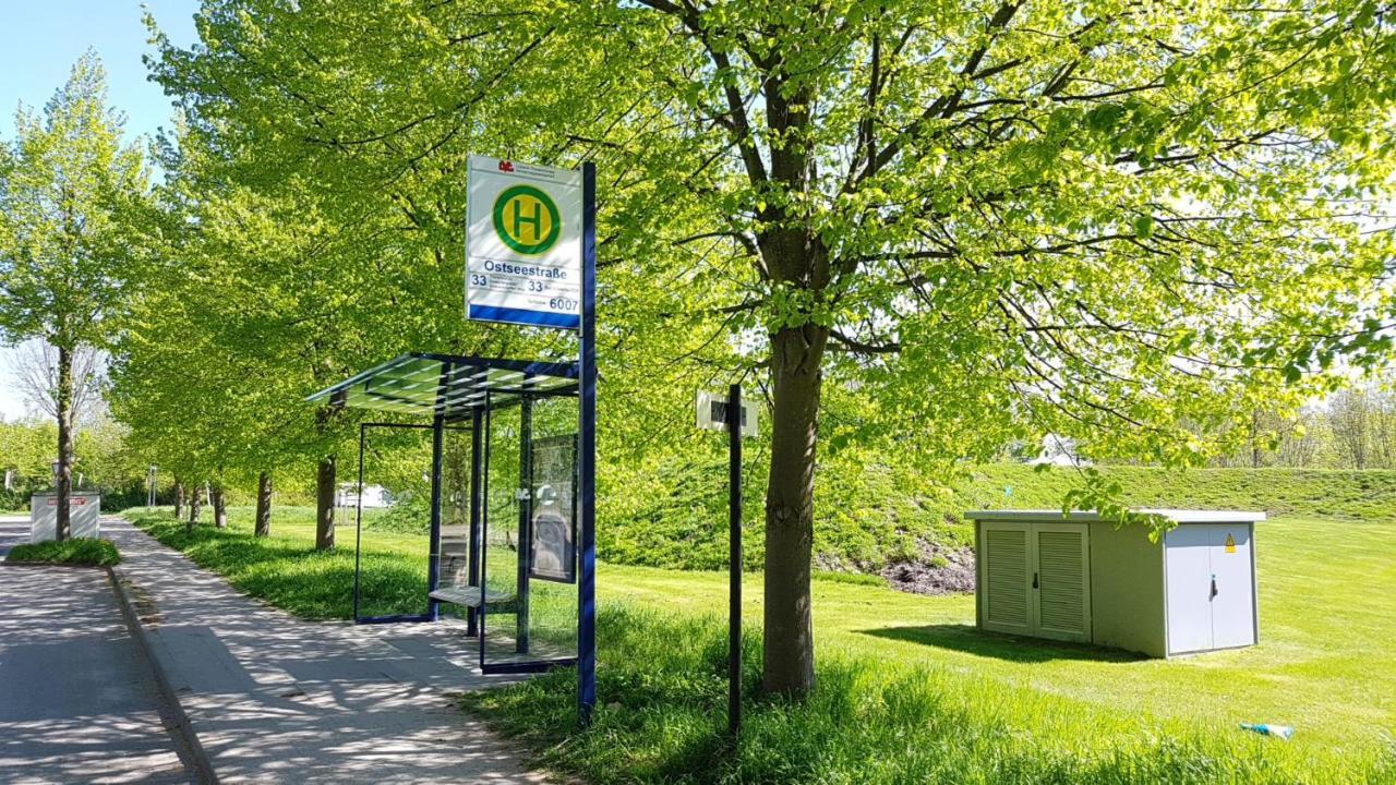 Pematra Ferienwohnungen Ostseestrasse 2 Lübeck Eksteriør billede