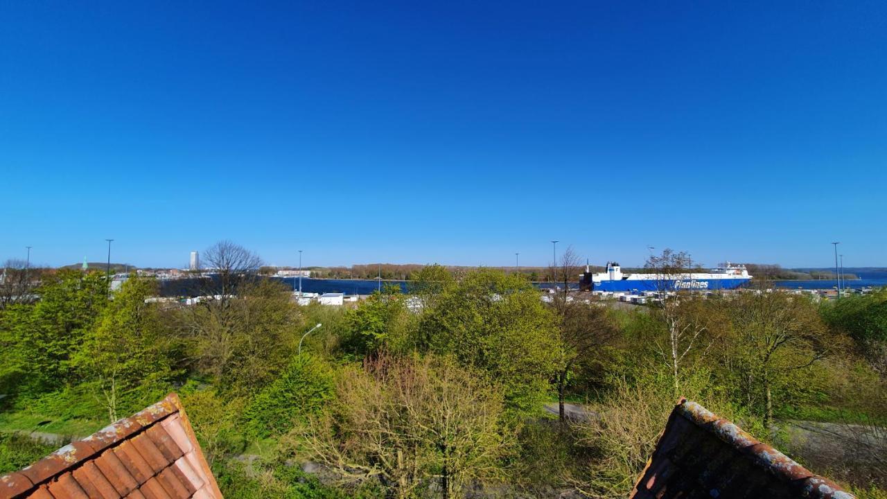 Pematra Ferienwohnungen Ostseestrasse 2 Lübeck Eksteriør billede