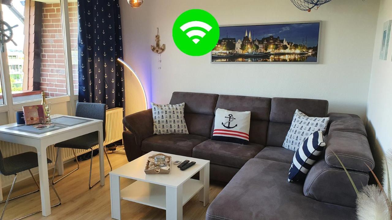 Pematra Ferienwohnungen Ostseestrasse 2 Lübeck Eksteriør billede